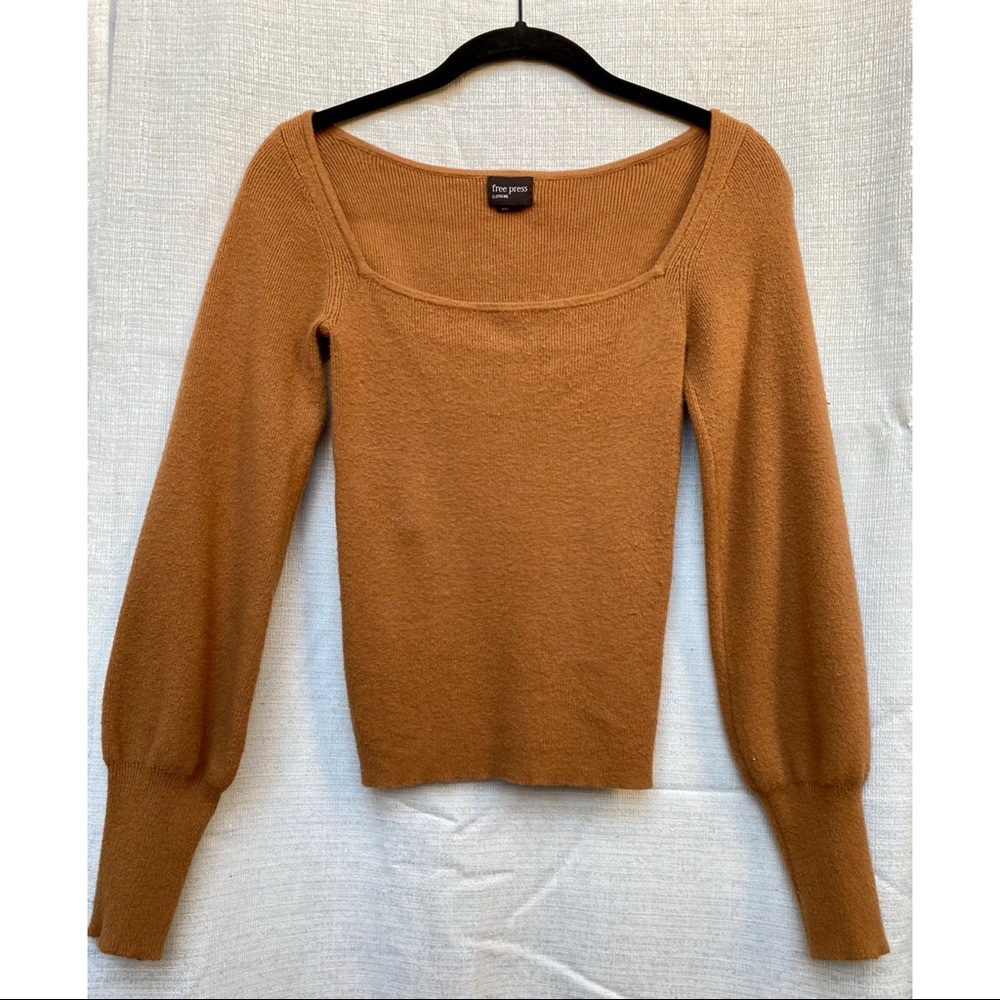 Conservative square neck sweater in camel